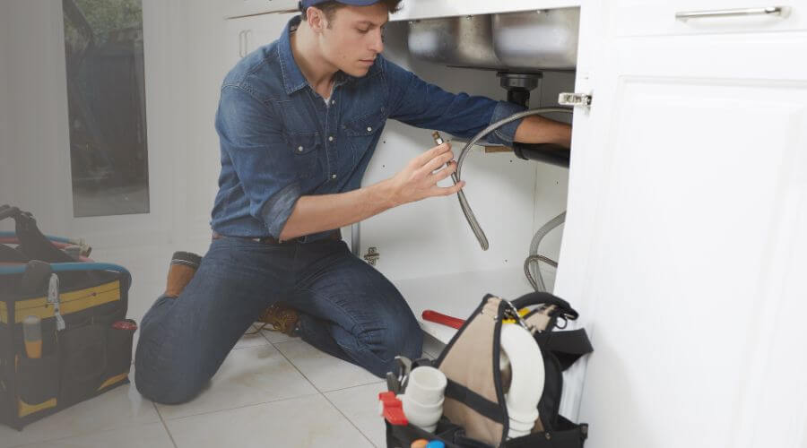 Expert burst pipe repair services in Littleton, CO